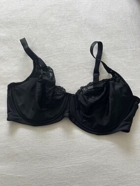 Wacoal Black Lace-Trim Underwire Bra